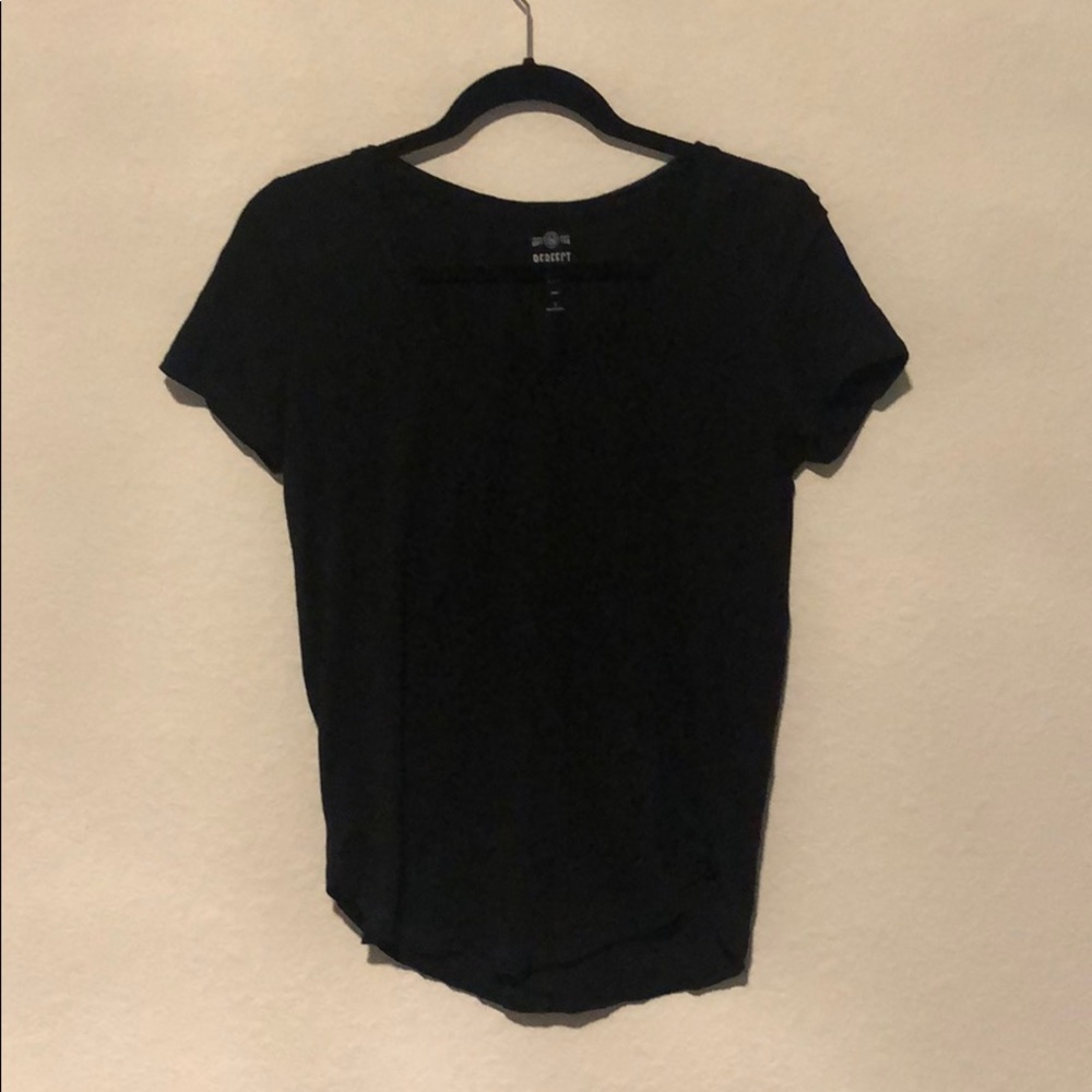 Black t-shirt